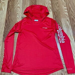Columbia Women's Red Long Sleeve Top